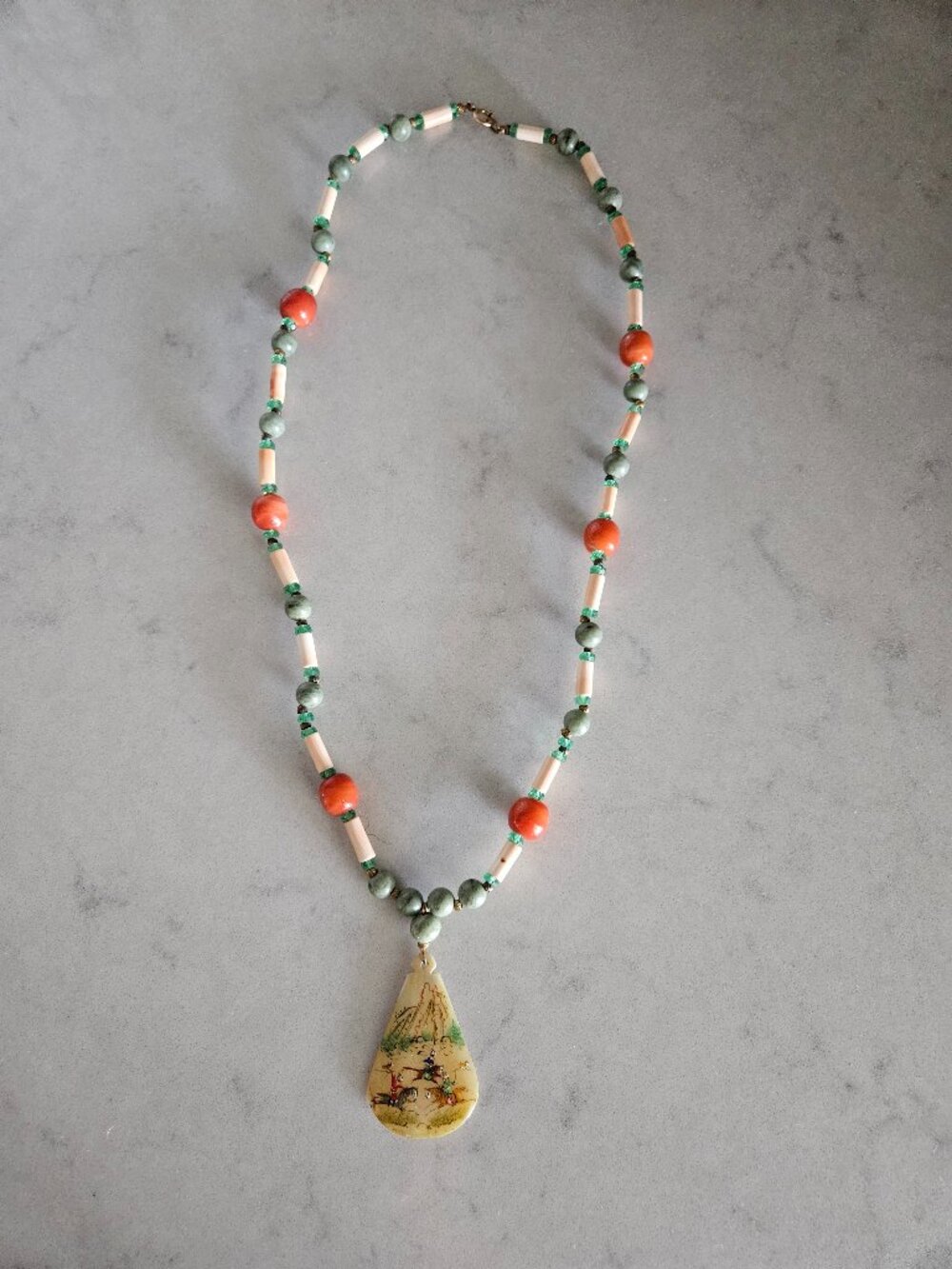 ORIENTAL HAND-PAINTED PENDANT NECKLACE W/ GREEN JADEITE & ORANGE MOONSTONE BEADS